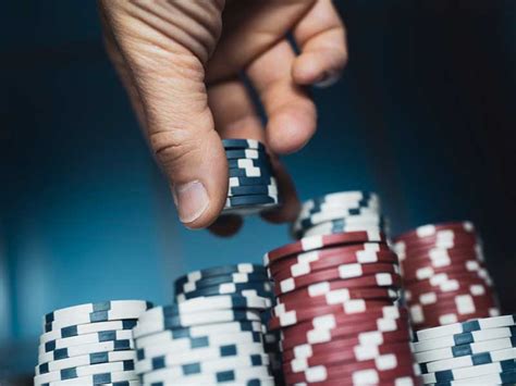 Poker tips: 10 keys to take your game to the next level.